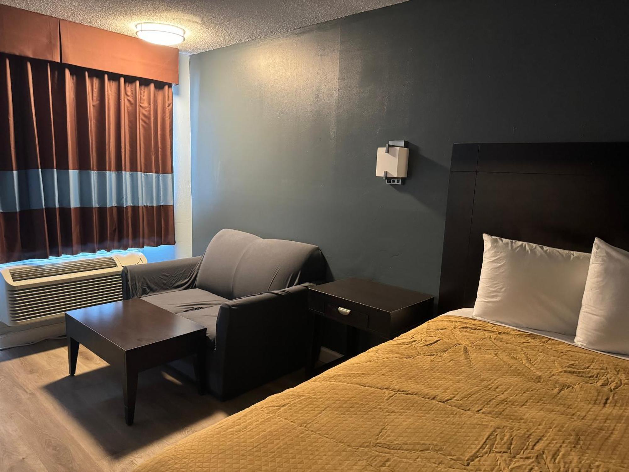Red Carpet Inn & Suites - 댄빌 외부 사진