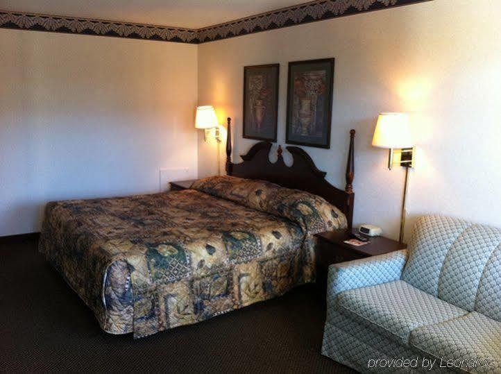 Red Carpet Inn & Suites - 댄빌 외부 사진